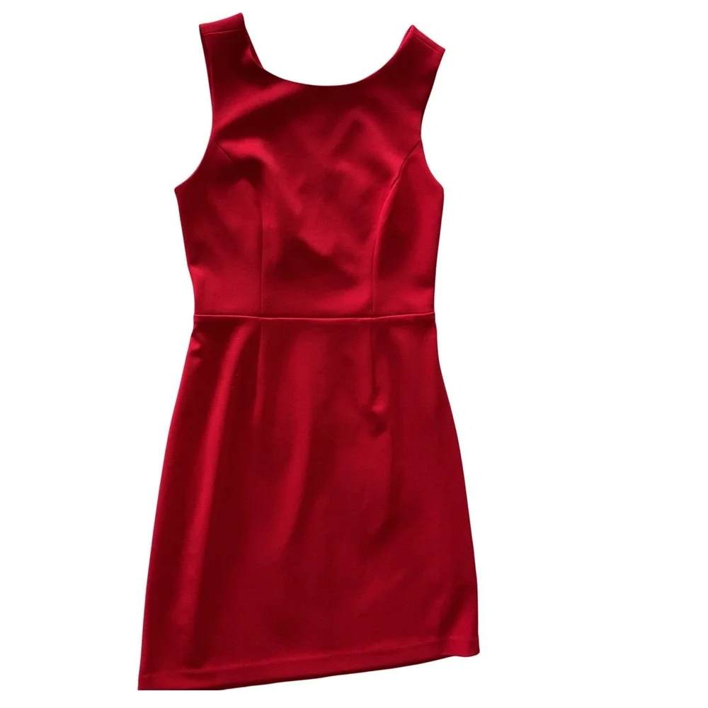 Betsey Johnson Red Sleeveless‎ Scuba Dress  Criss Cross Back Cut out Size 8